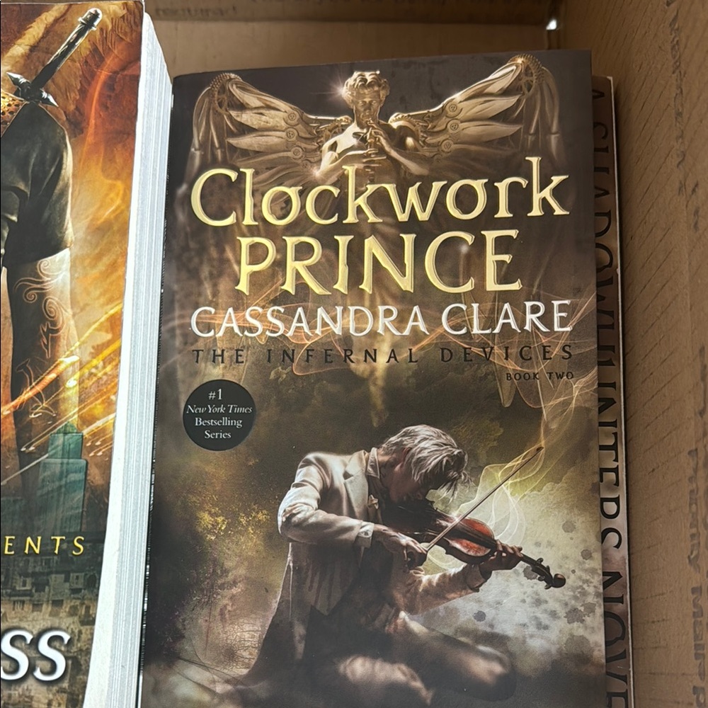 Clockwork Prince by Cassandra Clare